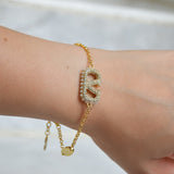 V Bracelet
