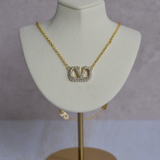 V Necklace