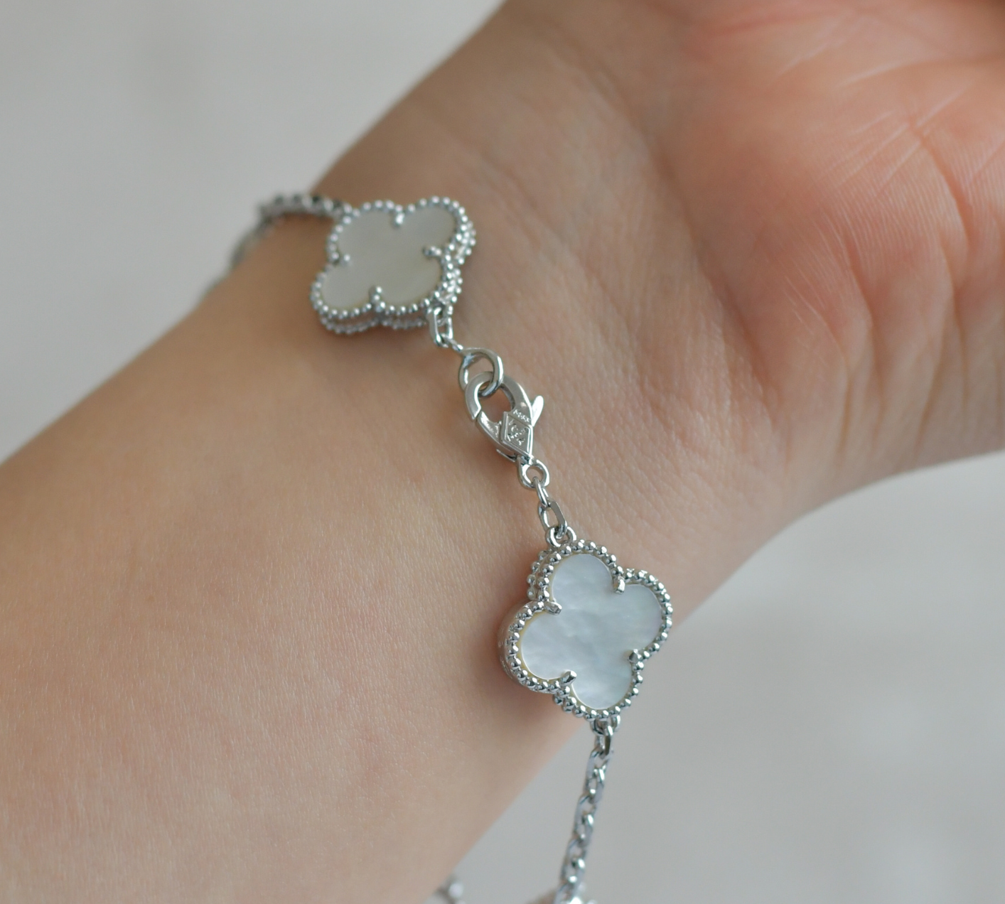 VN CLF Bracelet