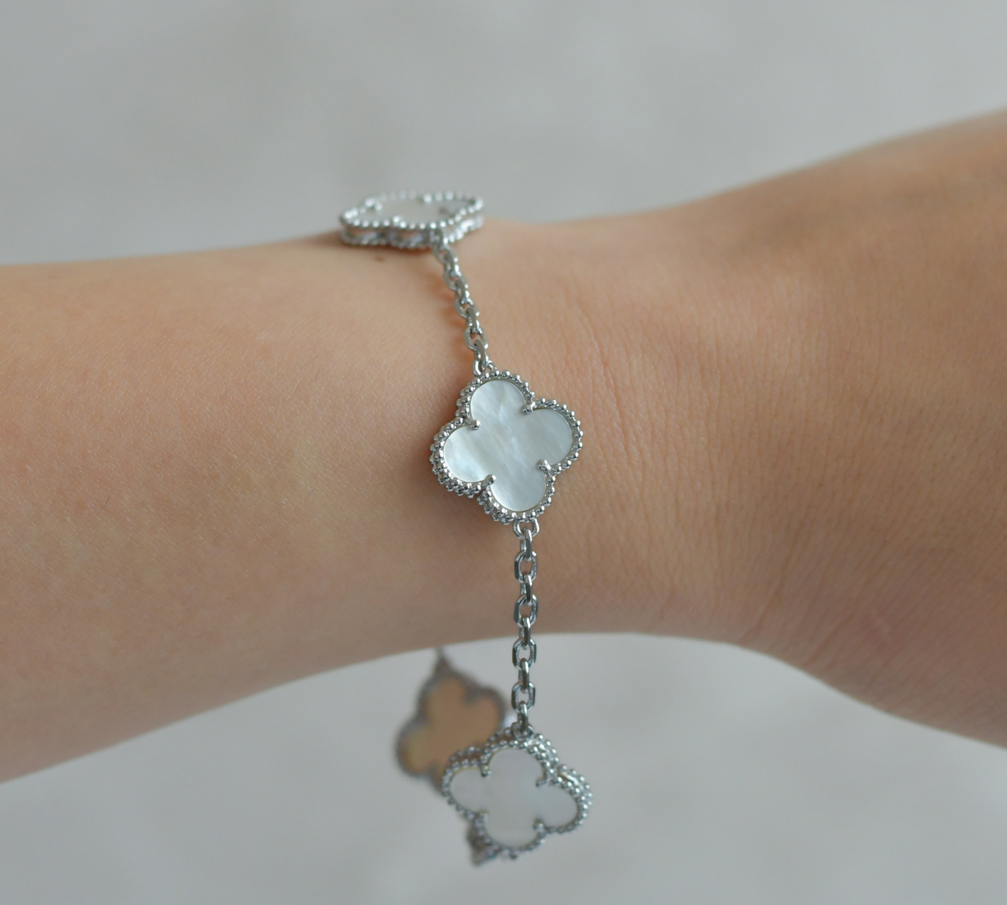 VN CLF Bracelet
