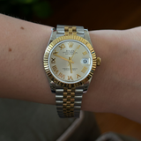 R Datejust silver