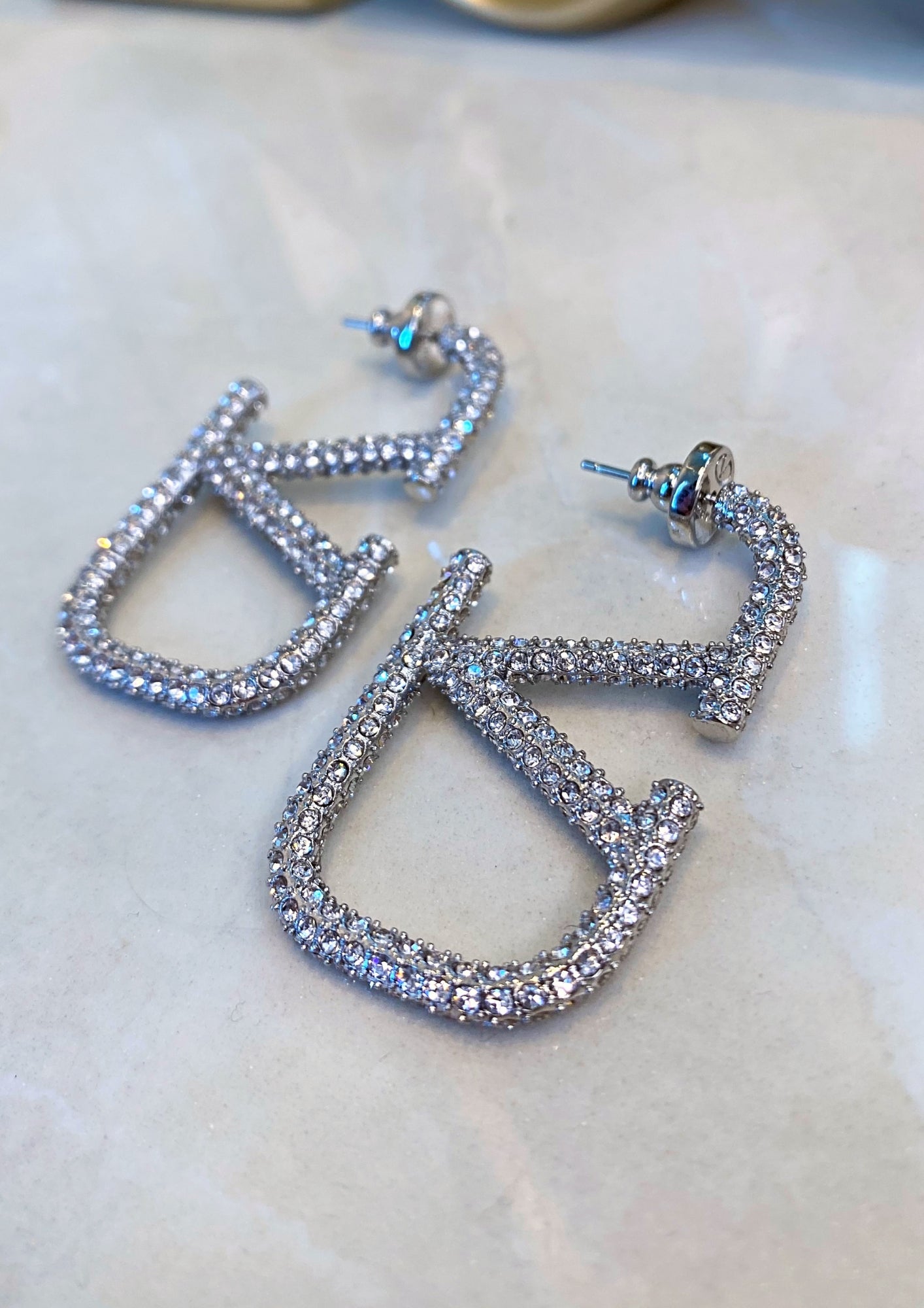Silver V Earrings (8013121847583)